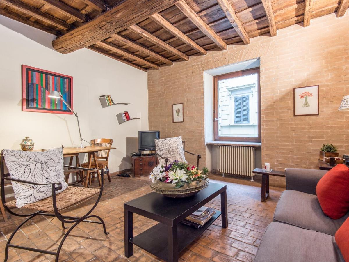 Enchanting Two Bedroom Navona Рим Екстериор снимка